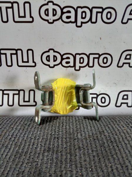 Петля двери Nissan March AK12 CR12DE передняя левая