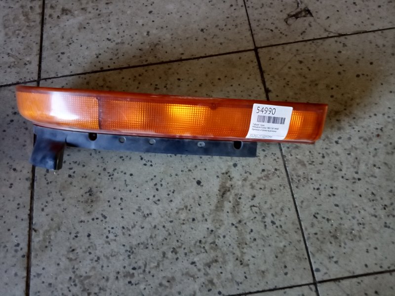 Габарит Mitsubishi Canter FB511B 4M40 передний правый