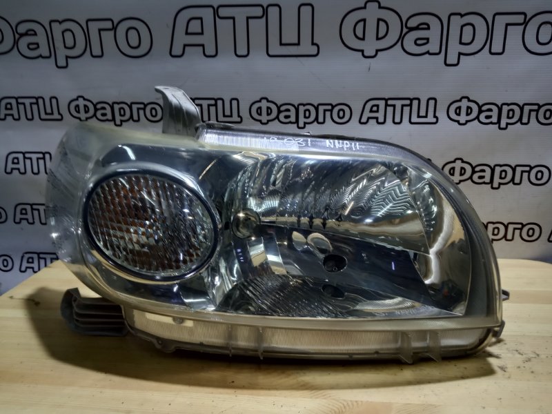 Фара Toyota Porte NNP11 1NZ-FE передняя правая