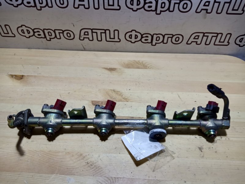 Форсунка Nissan Largo NW30 KA24DE