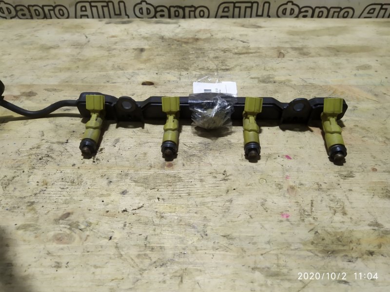 Форсунка Toyota Corolla Fielder ZZE123G 2ZZ-GE