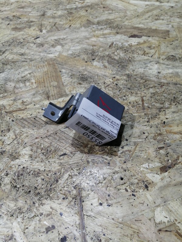 Реле Honda Avancier TA1 F23A Реле Honda Avancier TA1 F23A