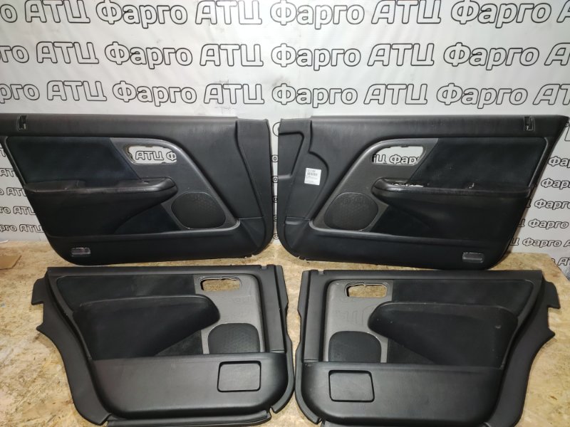Обшивка двери Honda Avancier TA1 F23A