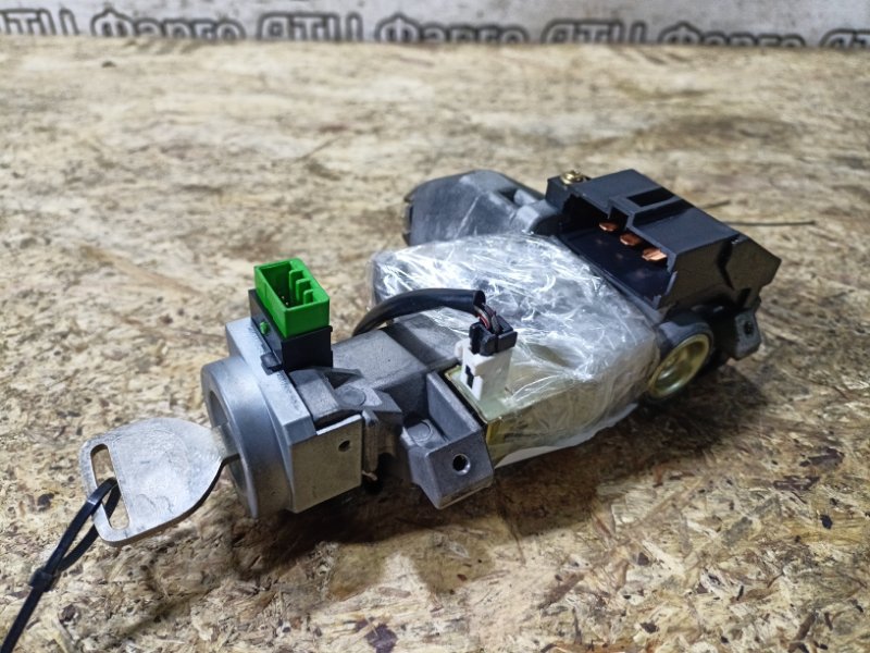 Замок зажигания Honda Civic Ferio ES1 D15B
