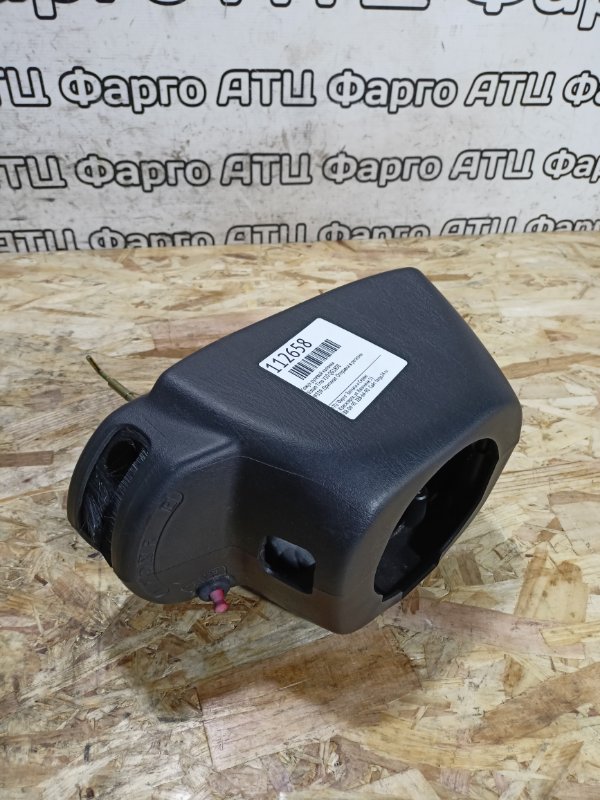 Кожух рулевой колонки Nissan Tino V10 QG18DE
