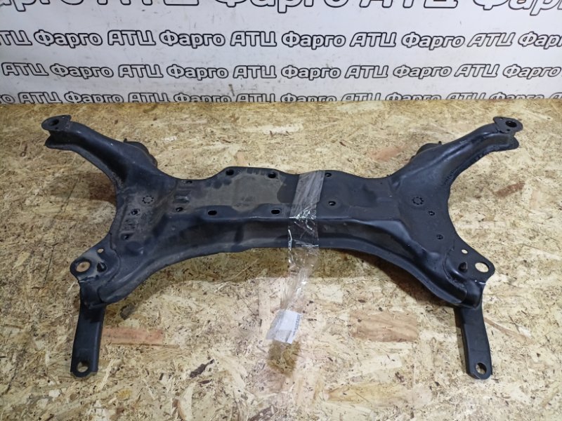 Балка поперечная Toyota Carina AT211 7A-FE передняя