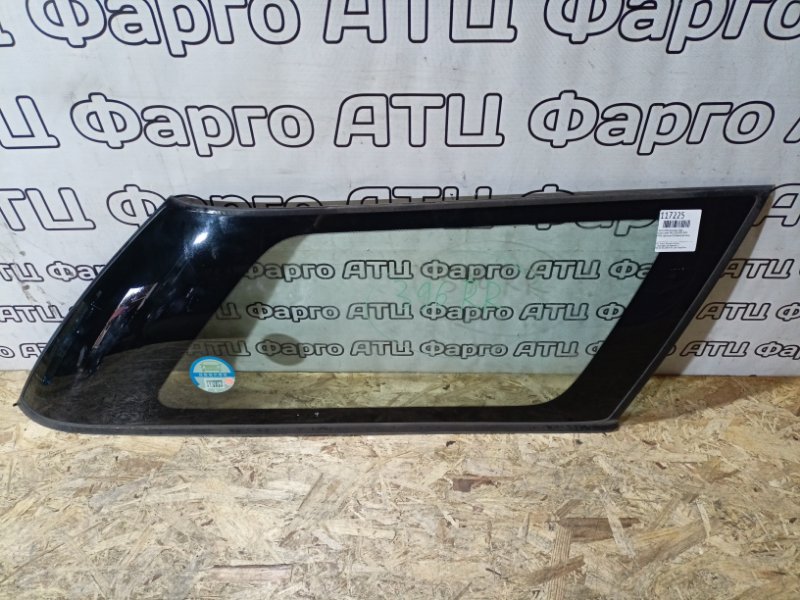 Стекло собачника Nissan Expert VW11 QG18DE 2004 заднее правое