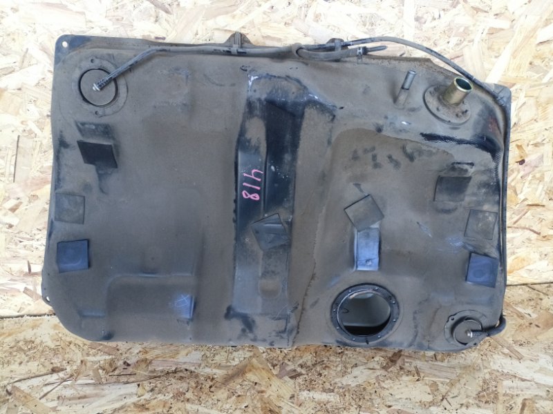 Бак топливный Toyota Caldina ST210G 3S-FE 2002