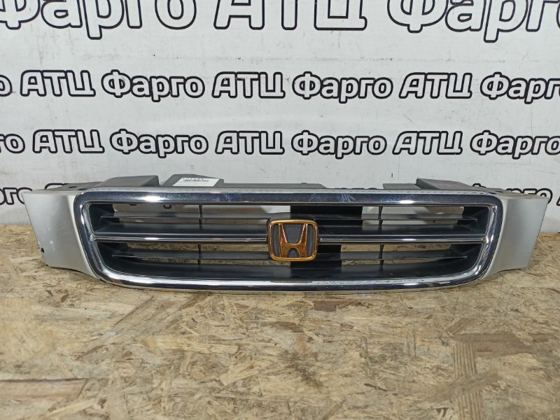 Решетка радиатора Honda Inspire UA1 G20A