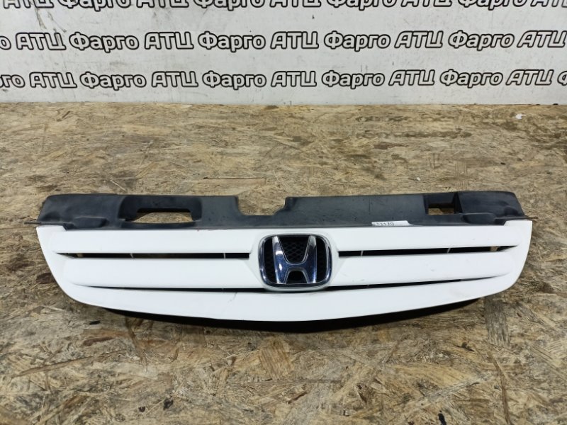 Решетка радиатора Honda Civic Ferio ES1 D15B