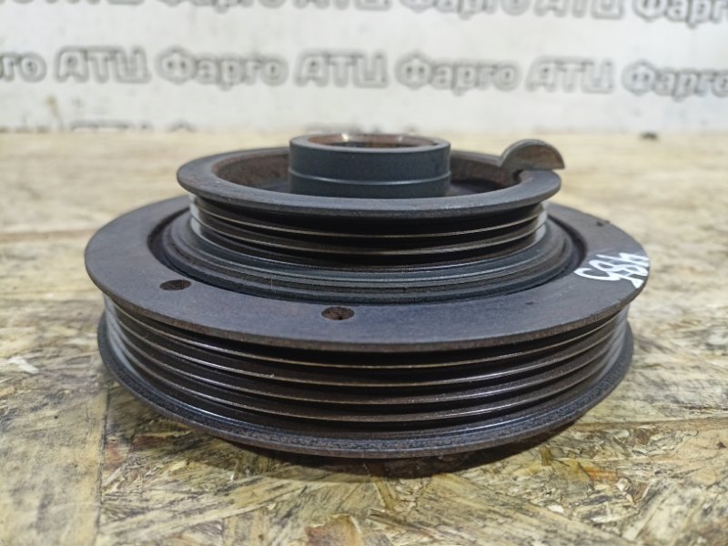 Шкив коленвала Toyota Ipsum SXM10 3S-FE