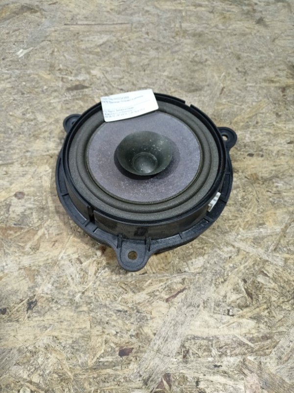 Динамик Nissan Tino HV10 SR20DE