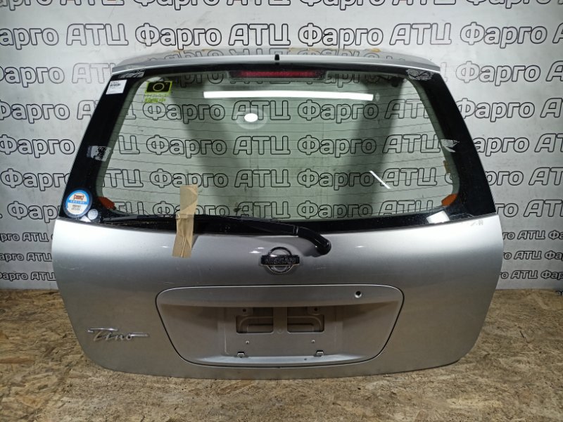 Дверь задняя багажника Nissan Tino V10 QG18DE задняя