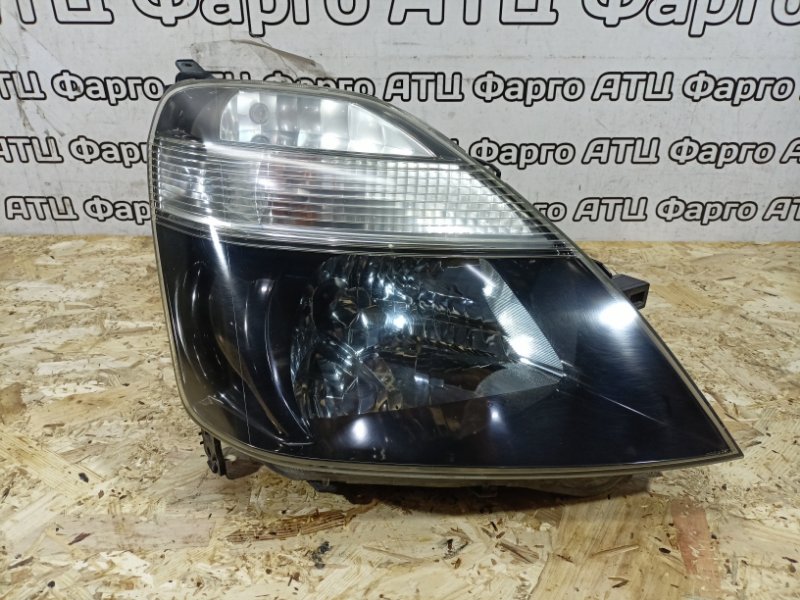 Фара Honda Stream RN1 D17A передняя правая
