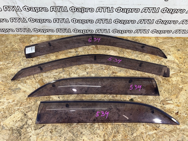 Ветровик Nissan Rnessa N30 SR20DE
