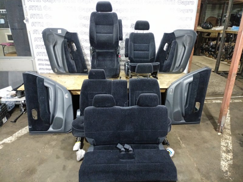 Сиденья Honda Odyssey RA6 F23A Сиденья Honda Odyssey RA6 F23A