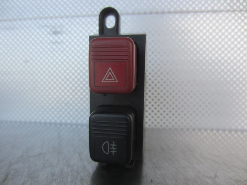 Кнопки Mazda 626Gd GD 1990 Кнопки Mazda 626Gd GD 1990