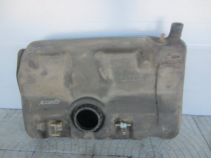 Бензобак Hyundai Accent 2007 Бензобак Hyundai Accent 2007