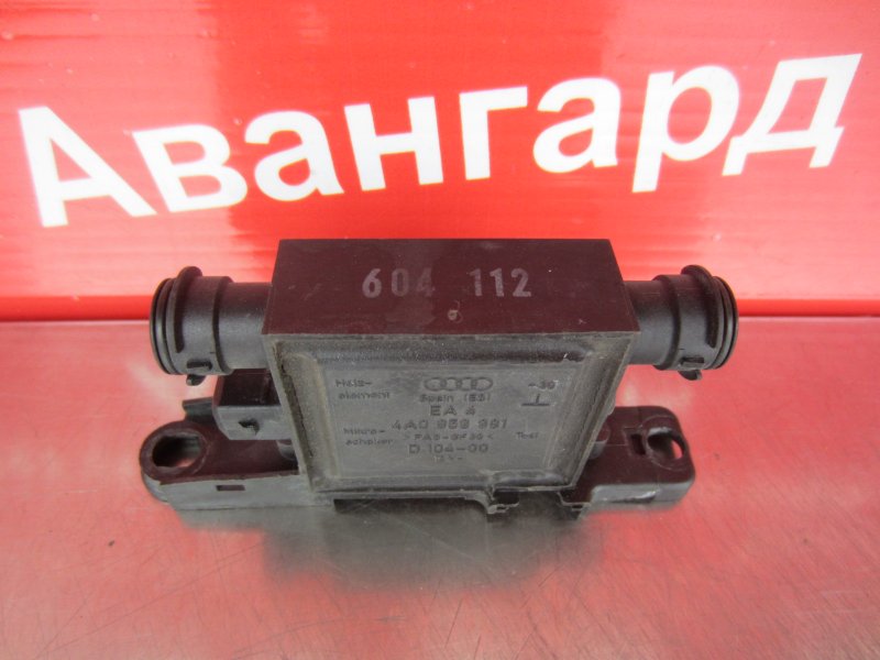 Реле Audi A4 B5 8D2 ADP 1996 Реле Audi A4 B5 8D2 ADP 1996