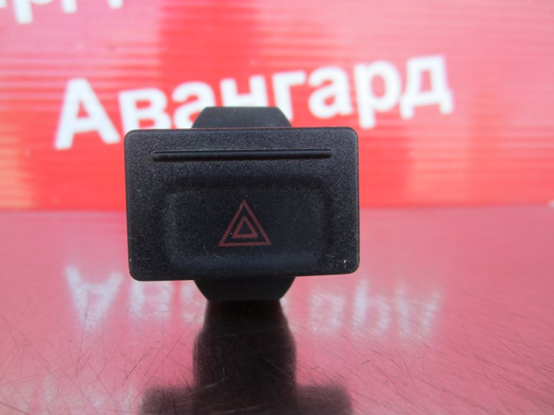 Кнопка аварийная Chery Amulet A15 2006 SQR480 AT5-3718090 Б/У