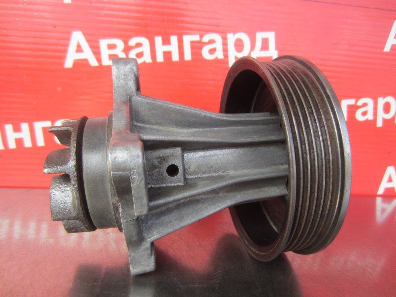 Помпа Ford Sierra 1990 Помпа Ford Sierra 1990