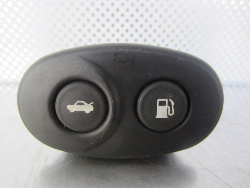 Кнопка открывания багажника Daewoo Nexia N100 2005