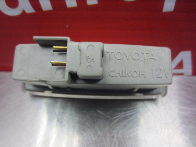 Фонарь освещения Corolla Ceres 1996 E100