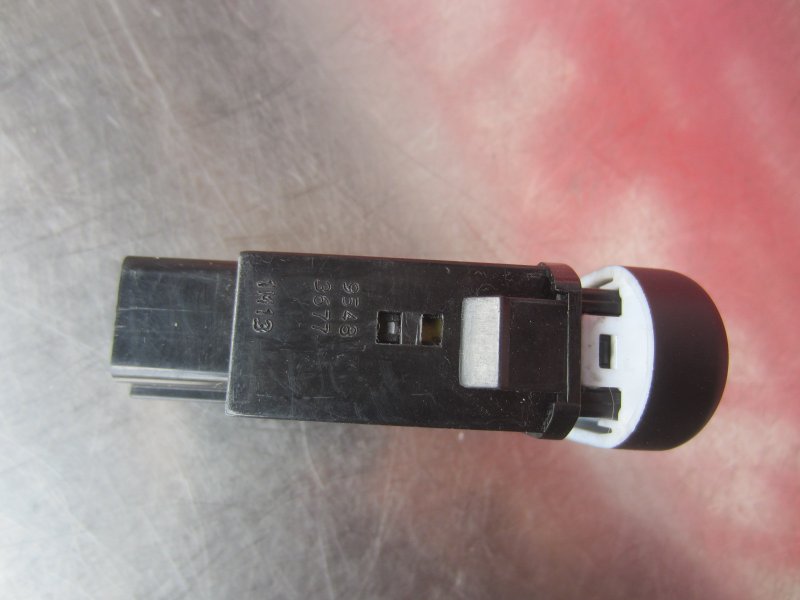 Кнопка ПТФ задняя Daewoo Nexia N150 F16D3