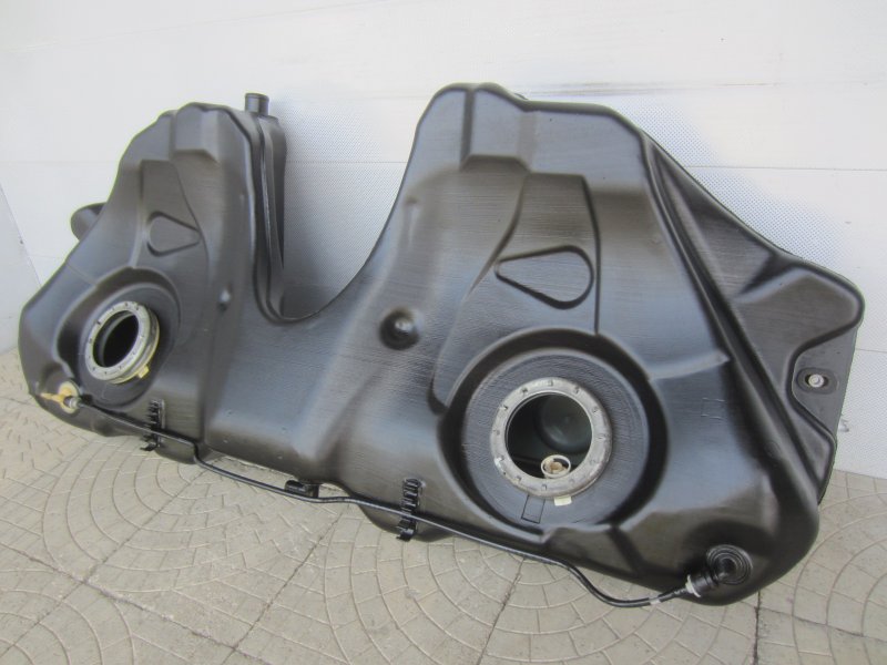 Бензобак Bmw E65 N62B44 2004 Бензобак Bmw E65 N62B44 2004