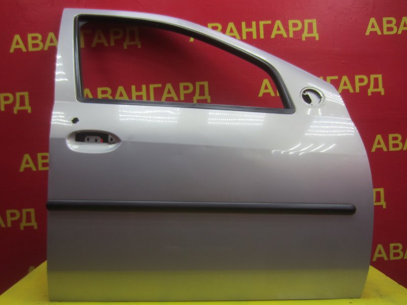 Дверь Renault Logan 2009 Дверь Renault Logan 2009
