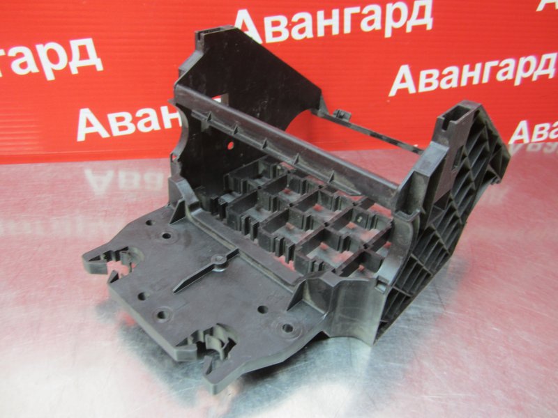 Кронштейн Skoda Rapid NH3 CGP