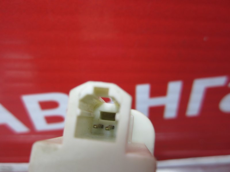 Концевик педали тормоза Focus 2007 2 QQDB Концевик педали тормоза Focus 2007 2 QQDB