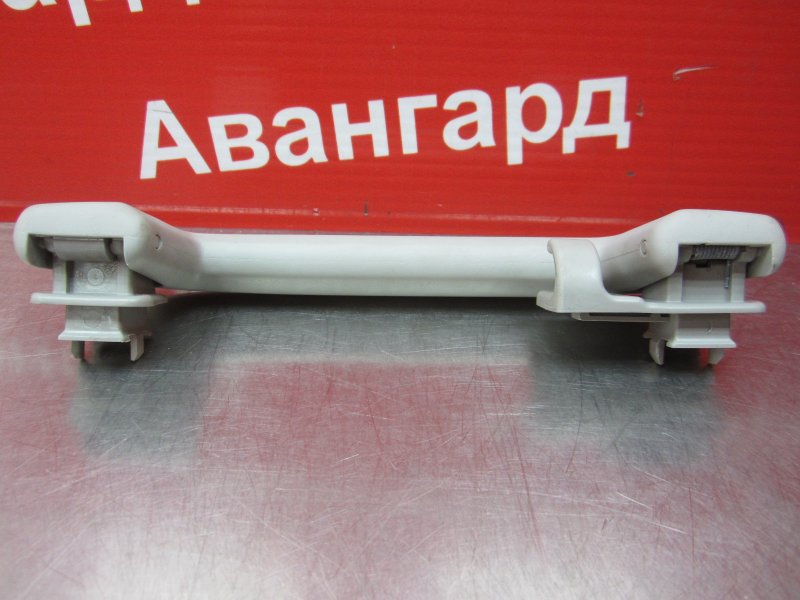 Ручка потолка Focus 2007 2 QQDB