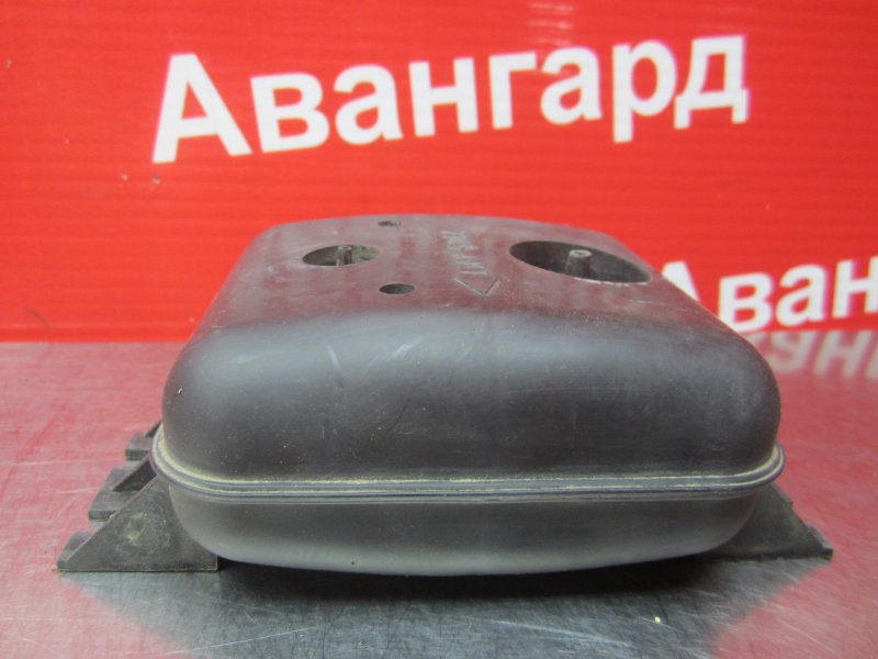 Бачок вакуумный Vectra 1996 B X18XE