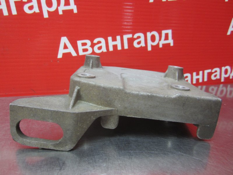Кронштейн компрессора кондиционера 3 2011 H11 HM483Q-A