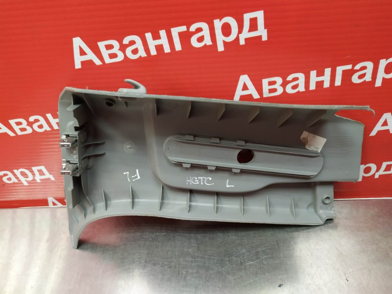 Накладка салона левая Opel Astra GTC H Z18XER