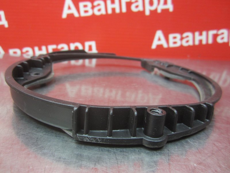 Кронштейн динамика передний Focus 2012 3