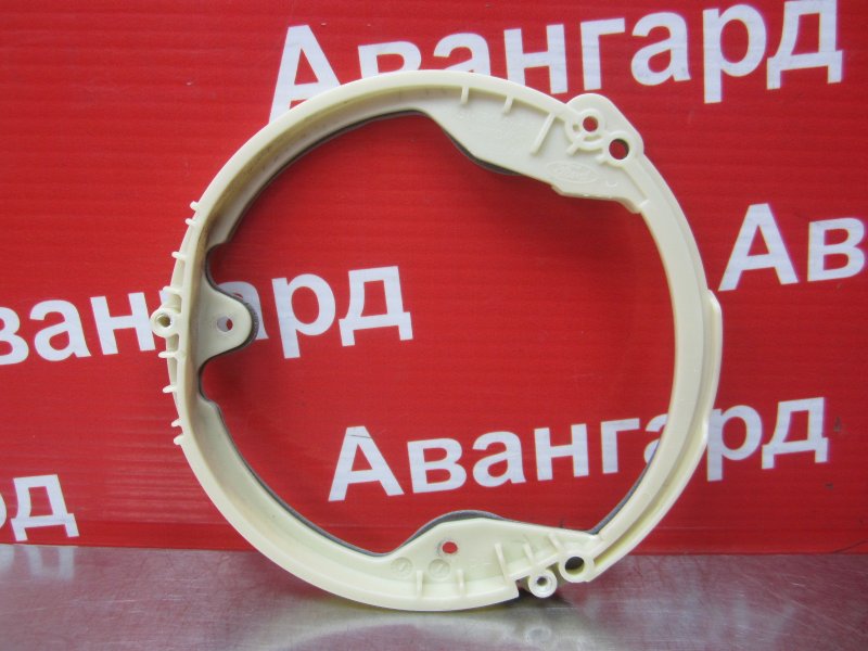 Кронштейн динамика передний Focus 2012 3
