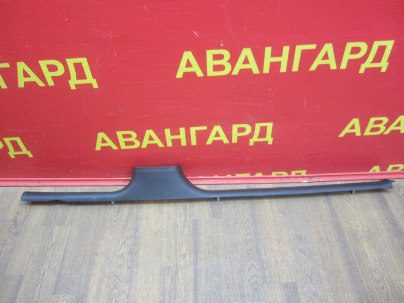 Накладка порога Octavia 2008 A4 BCA