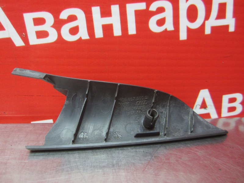 Уголок декоративный передний A4 2002 B6 AVJ