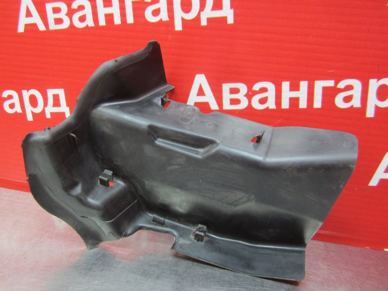 Кожух замка задний A4 2002 B6 AVJ