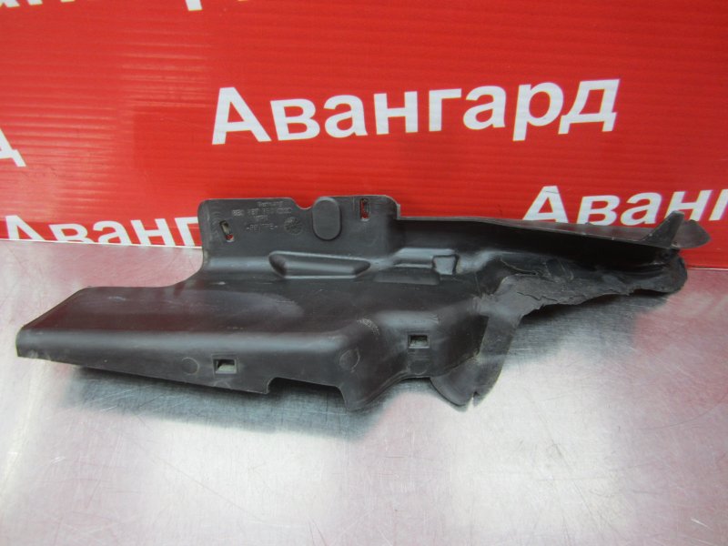 Кожух замка передний правый Audi A4 2002 B6 AVJ 8E0837350 Б/У