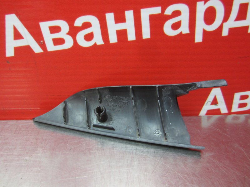 Уголок декоративный передний A4 2002 B6 AVJ