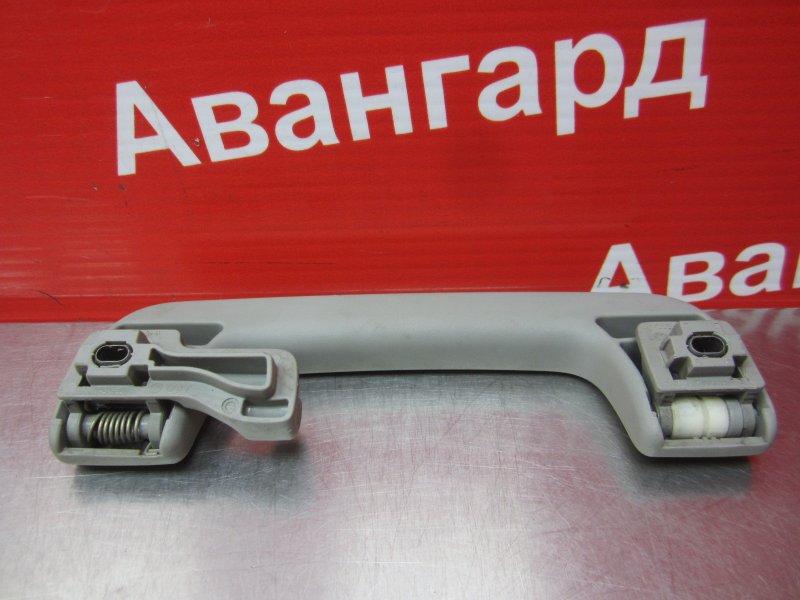 Ручка потолка задняя Audi A4 B6 AVJ