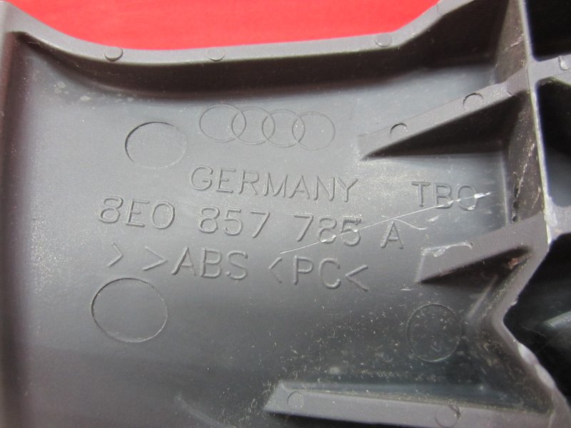 Накладка салона A4 2002 B6 AVJ