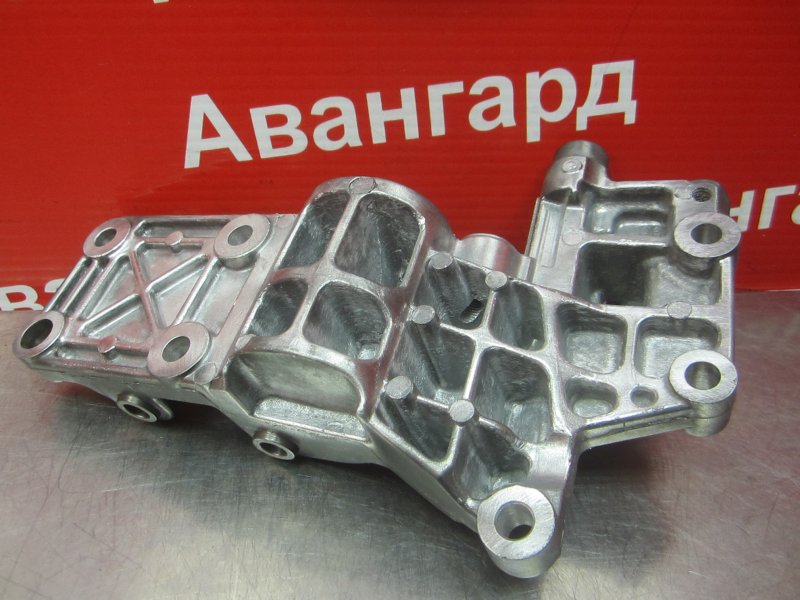 Кронштейн генератора Chrysler Sebring JS EDG