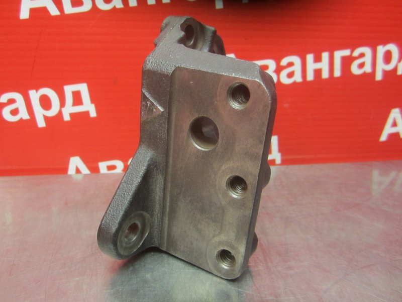 Кронштейн двигателя Sebring 2007 JS EDG Кронштейн двигателя Sebring 2007 JS EDG