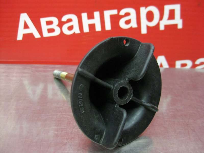 Крепление запасного колеса Daewoo Nexia 2008 90052211 Б/У