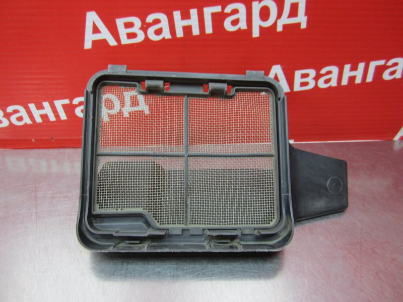 Корпус салонного фильтра Ford Focus 2007 2 3M5118D395CB Б/У