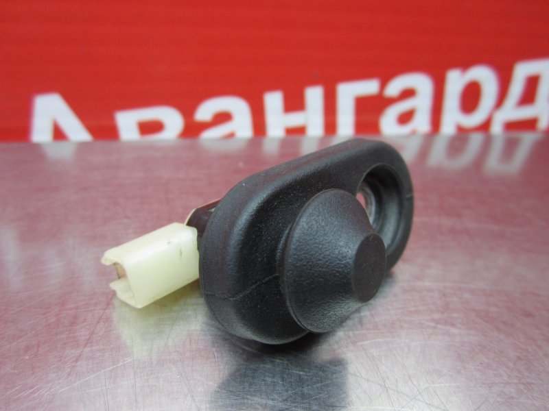 Концевик двери задний Toyota Yaris 2008 XP90 84231-0D040 Б/У